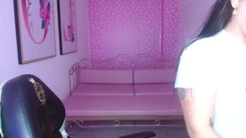 Snapshot of small__naughty chatting on May 2026 01:06:01 PM Mariana Torres online show from May 2026 01:06:01 PM
