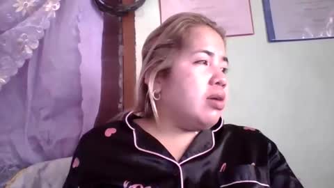 Snapshot of small_boobs59 chatting on September 2025 02:24:02 AM Lovewella online show from September 2025 02:24:02 AM