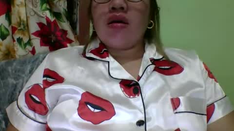 Snapshot of small_boobs59 chatting on February 2026 01:48:02 PM Lovewella online show from February 2026 01:48:02 PM