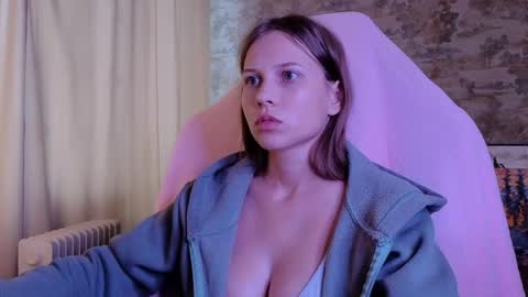 Emma online show from April 2026 06:19:01 AM