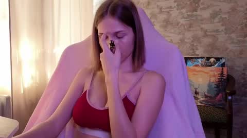 Emma online show from June 2026 01:35:02 PM