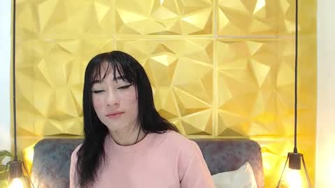 Snapshot of small_hot19 chatting on March 2025 04:35:02 PM Small Hot19 online show from March 2025 04:35:02 PM