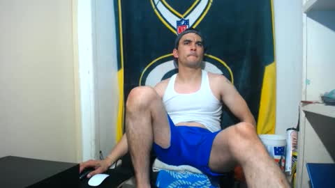 Snapshot of small_wood21 chatting on February 2026 10:16:01 AM small wood21 online show from February 2026 10:16:01 AM