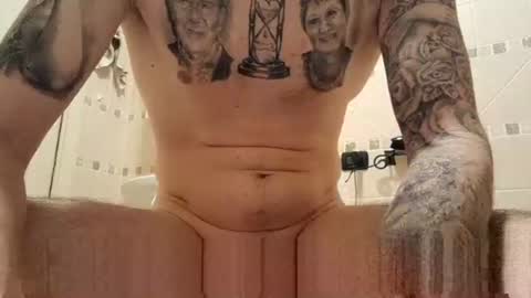 Snapshot of smallone8825 chatting on November 2025 07:05:02 AM smallone8825 online show from November 2025 07:05:02 AM