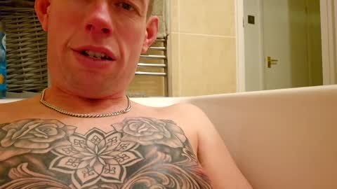 smallville456 online show from February 2025 08:40:01 PM