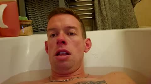 smallville456 online show from December 2025 05:52:02 PM