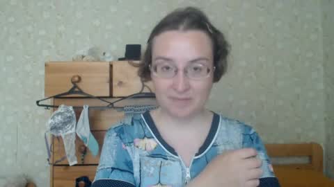 smart_rose online show from May 2026 04:14:01 PM