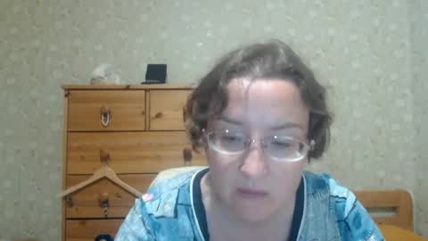 smart_rose online show from May 2026 06:58:01 PM