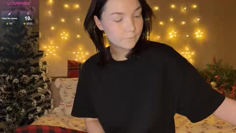 Jess online show from December 2025 01:17:02 PM