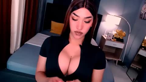 smasherqueen online show from March 2026 08:47:02 AM