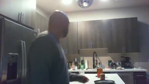 Snapshot of smashing_machine_412 chatting on January 2025 02:43:02 AM smashing_machine_412 online show from January 2025 02:43:02 AM