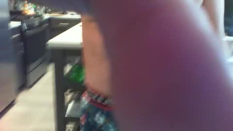 Snapshot of smashing_machine_412 chatting on January 2025 12:05:01 AM smashing_machine_412 online show from January 2025 12:05:01 AM