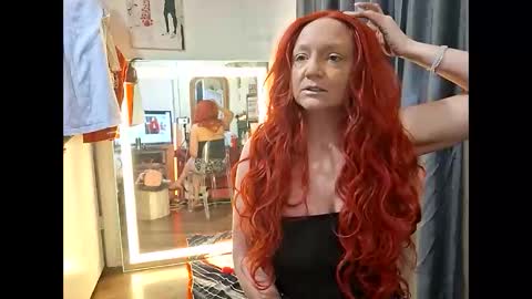 smashinganna916 online show from February 2026 10:26:01 PM