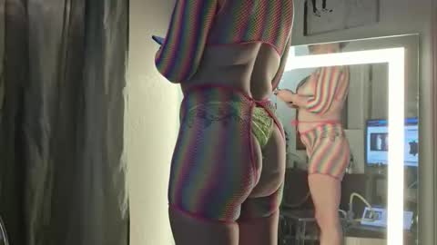 smashinganna916 online show from February 2026 09:49:02 AM