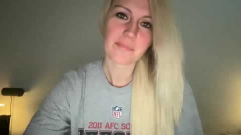 smexxii93 online show from January 2026 03:25:01 PM