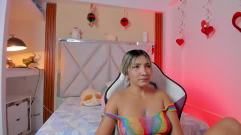 smile__1 online show from December 2024 08:37:01 PM