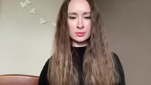 smilequeen_ online show from September 2025 10:09:01 AM