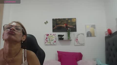 Smileth online show from February 2026 12:36:02 PM