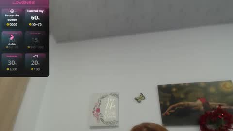 Smileth online show from April 2026 12:58:01 PM