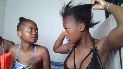 smiley luv1 online show from February 2026 01:26:01 AM