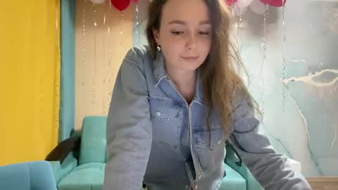 Snapshot of smiling_riddle chatting on February 2025 05:43:01 PM smiling_riddle online show from February 2025 05:43:01 PM