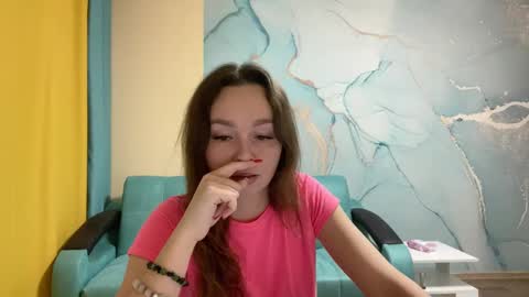 Snapshot of smiling_riddle chatting on March 2025 06:22:02 PM smiling_riddle online show from March 2025 06:22:02 PM