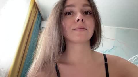 smiling_riddle online show from May 2026 10:32:01 AM