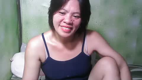 smilinglady27 online show from March 2025 10:47:01 PM