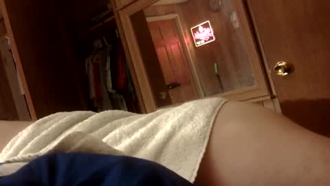 Snapshot of smittytom764923 chatting on April 2026 07:08:02 PM smittytom764923 online show from April 2026 07:08:02 PM