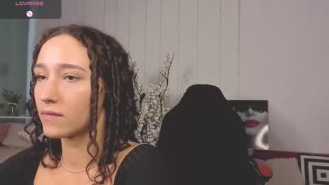 Smoki online show from October 2025 02:14:01 PM