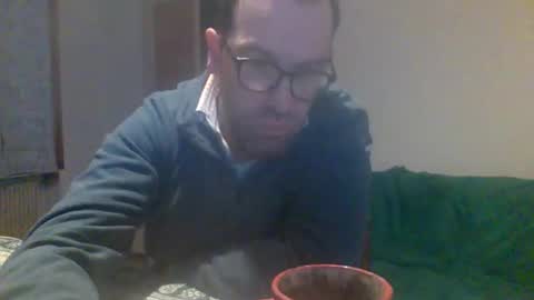 Snapshot of smokered100s chatting on January 2026 08:21:01 PM luca online show from January 2026 08:21:01 PM