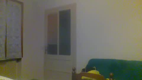 Snapshot of smokered100s chatting on January 2026 06:35:01 PM luca online show from January 2026 06:35:01 PM