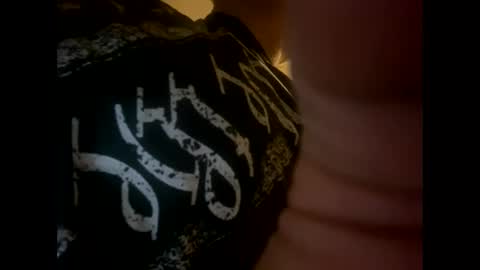 Snapshot of smokeymt420 chatting on February 2025 01:49:02 AM smokeymt420 online show from February 2025 01:49:02 AM