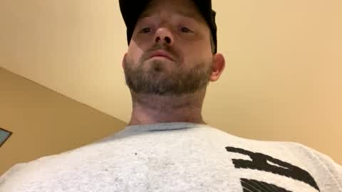 Snapshot of smokeymt420 chatting on February 2025 04:57:02 AM smokeymt420 online show from February 2025 04:57:02 AM