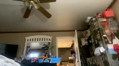 Snapshot of smokeymt420 chatting on February 2025 07:02:02 PM smokeymt420 online show from February 2025 07:02:02 PM