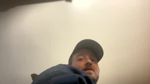 Snapshot of smokeymt420 chatting on February 2025 10:15:02 PM smokeymt420 online show from February 2025 10:15:02 PM