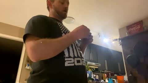 Snapshot of smokeymt420 chatting on February 2025 04:54:01 AM smokeymt420 online show from February 2025 04:54:01 AM