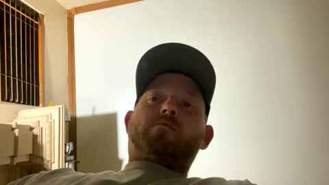 Snapshot of smokeymt420 chatting on March 2025 03:24:01 AM smokeymt420 online show from March 2025 03:24:01 AM