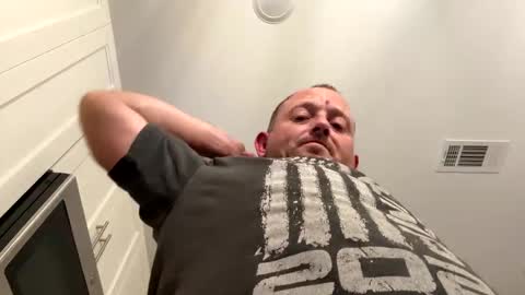 Snapshot of smokeymt420 chatting on October 2025 05:38:01 AM smokeymt420 online show from October 2025 05:38:01 AM