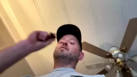 Snapshot of smokeymt420 chatting on November 2025 09:03:02 PM smokeymt420 online show from November 2025 09:03:02 PM