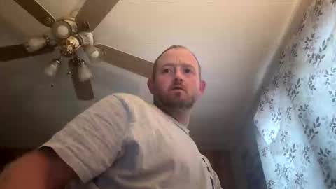 Snapshot of smokeymt420 chatting on November 2025 01:33:02 PM smokeymt420 online show from November 2025 01:33:02 PM