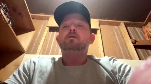 Snapshot of smokeymt420 chatting on January 2026 10:46:01 PM smokeymt420 online show from January 2026 10:46:01 PM