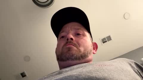 Snapshot of smokeymt420 chatting on February 2026 06:39:02 AM smokeymt420 online show from February 2026 06:39:02 AM