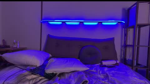 Carolina online show from March 2026 02:06:02 AM