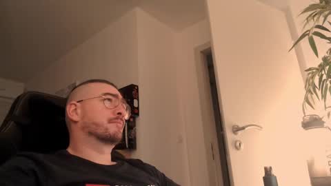 AllDayIDream online show from December 2024 11:56:02 PM