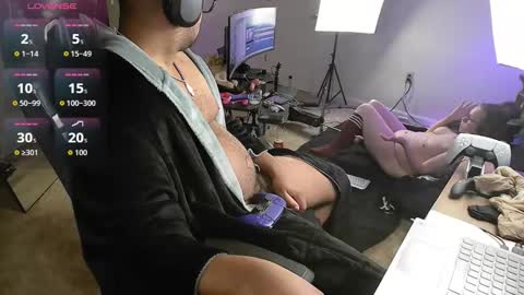 Smoothj2011 online show from October 2025 07:52:01 AM