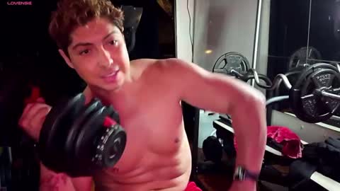 Snapshot of smoothjocknubie chatting on April 2026 06:05:02 AM Myke Jackin online show from April 2026 06:05:02 AM