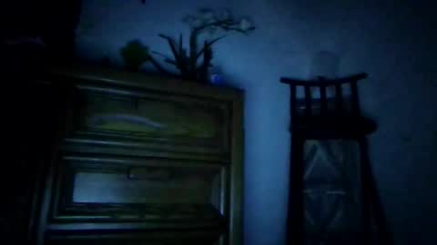 Snapshot of smoothmove1215 chatting on December 2025 08:32:02 AM smoothmove1215 online show from December 2025 08:32:02 AM