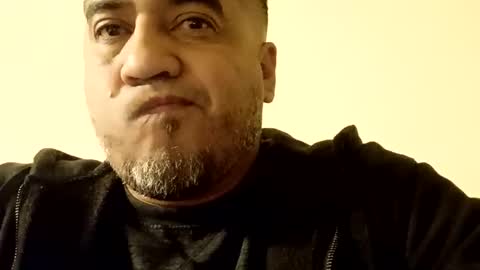 smoothstrik3r online show from November 2025 07:07:01 AM