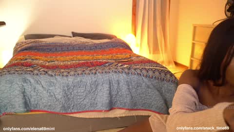 Elena and Herb online show from January 2025 01:37:02 AM